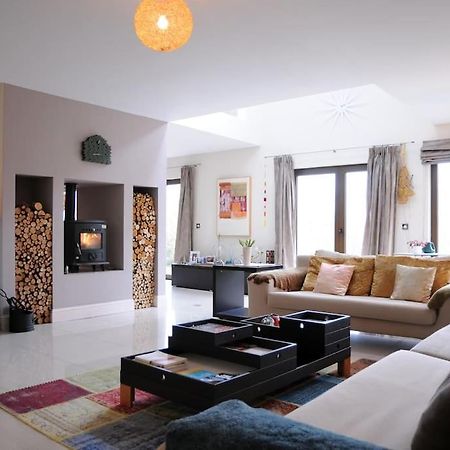 Modern 4 Bedroom House Ring Of Kerry -Killarney Exterior photo